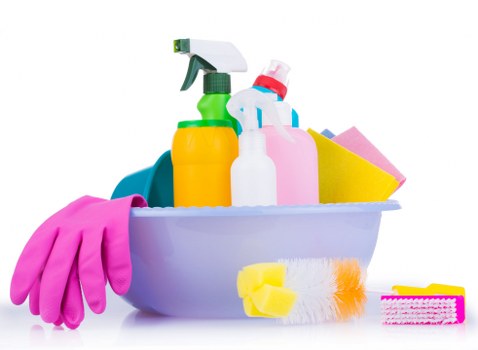 Addington carpet cleaner explaining room-based and cubic-yard pricing options